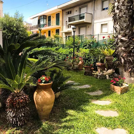 Casa Vacanze Borgo Marinaro 2 Holiday home Avola