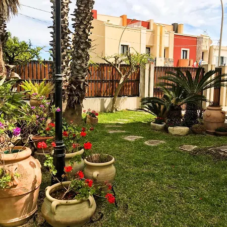 Casa Vacanze Borgo Marinaro 2 Holiday home *
